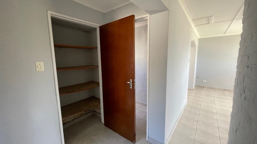 2 Bedroom Property for Sale in Cambridge Eastern Cape